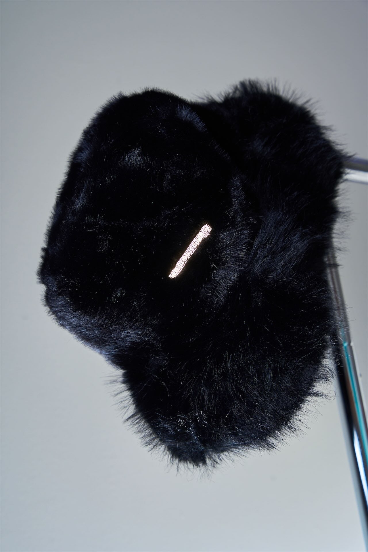 “THE MONEY MINK” - NOIR