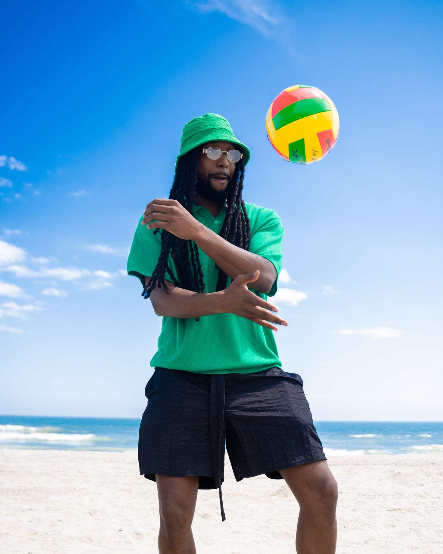 "GREEN EXOTIC" BUCKET HAT